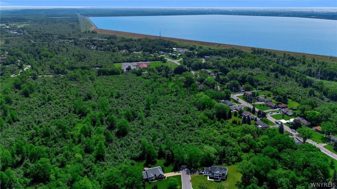 Land in Lewiston, New York, United States 3 - 18704667