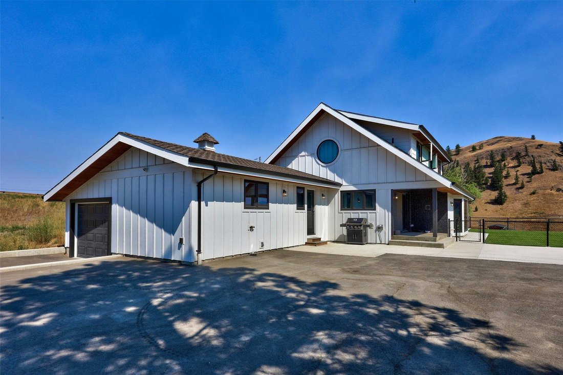 House in Kamloops, British Columbia, Canada 2 - 18709178