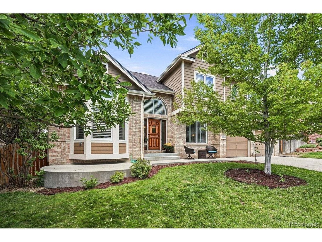 House in Littleton, Colorado, United States 1 - 18702944