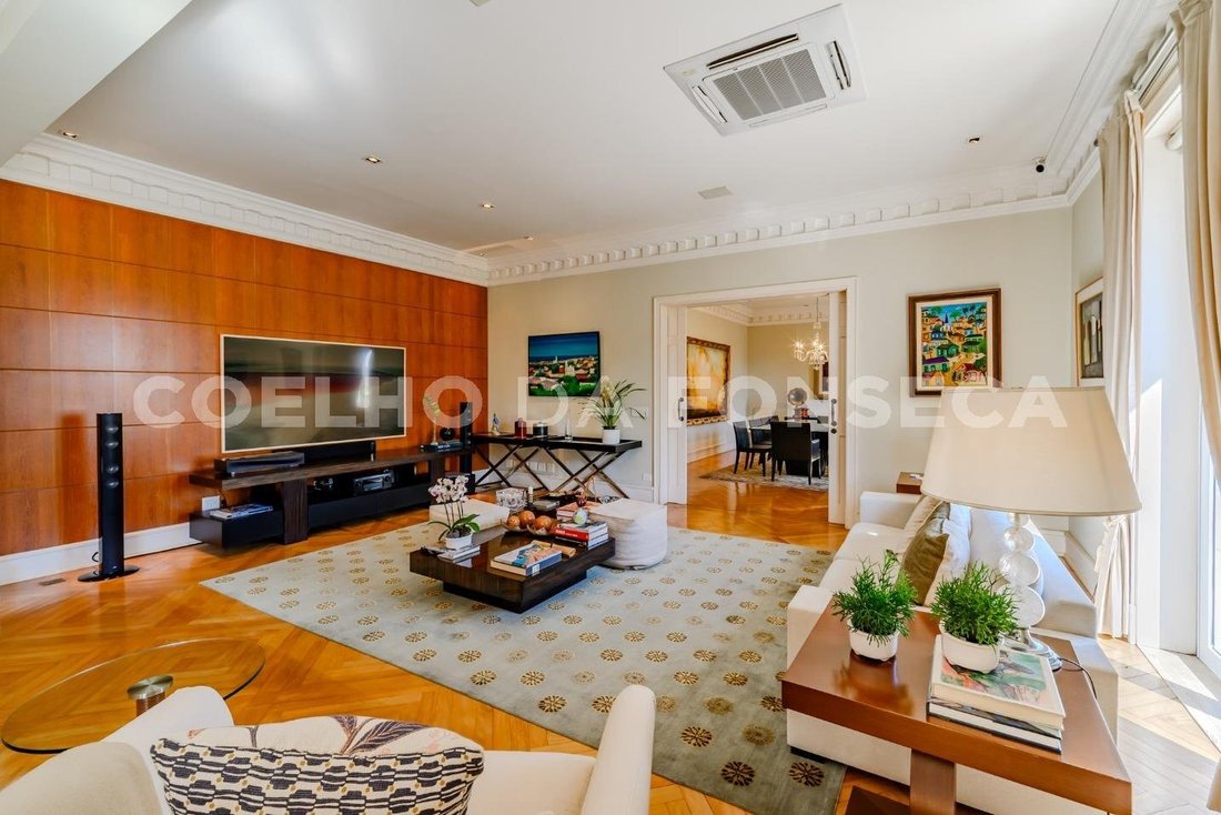 Condo in São Paulo, State of São Paulo, Brazil 4 - 18712739