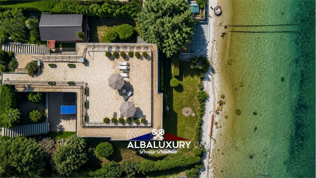 Villa en Padenghe sul Garda, Lombardía, Italia 1 - 16826564