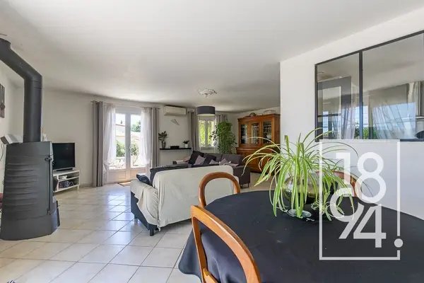House in Granettes-Jauberte-Sainte Anne, Aix-en-Provence, France 3 - 17531585