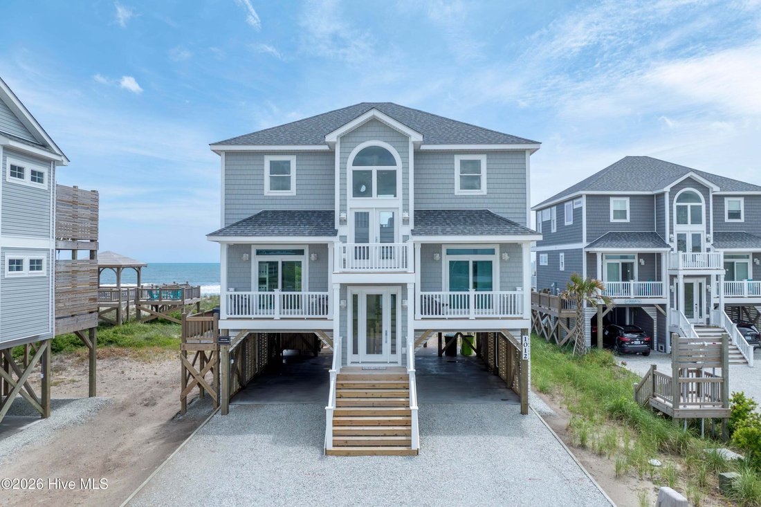 House in North Topsail Beach, North Carolina, United States 1 - 18478412