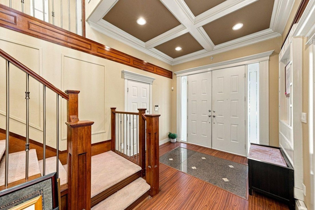 House in Surrey, British Columbia, Canada 3 - 18708208