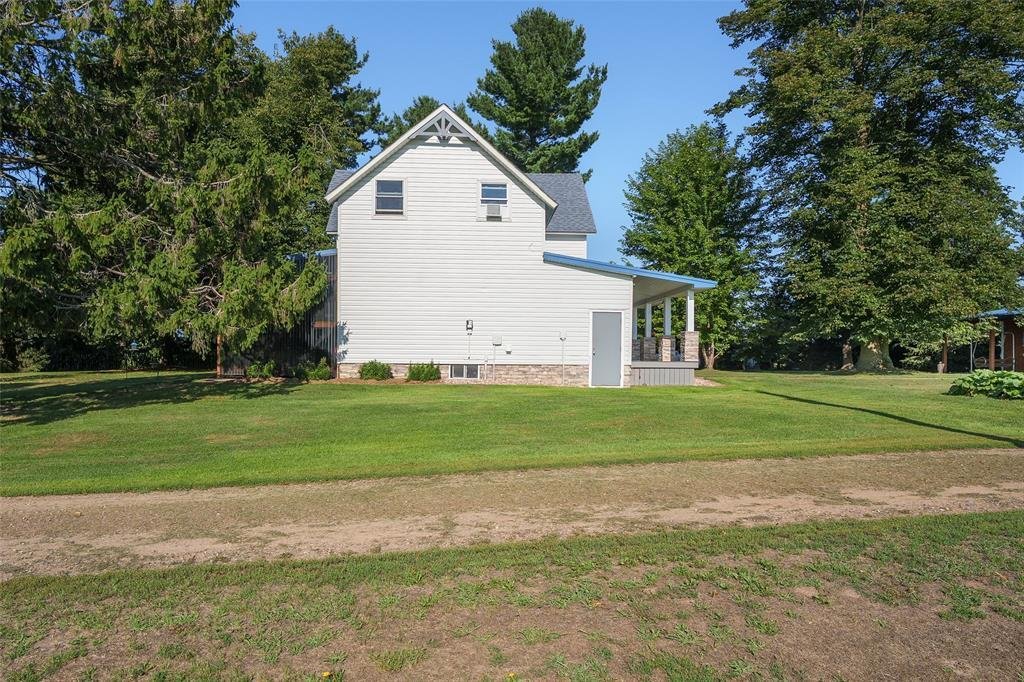 House in Aurora, Wisconsin, United States 5 - 18705405