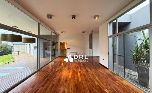 Casa en La Calera, Córdoba, Argentina 1