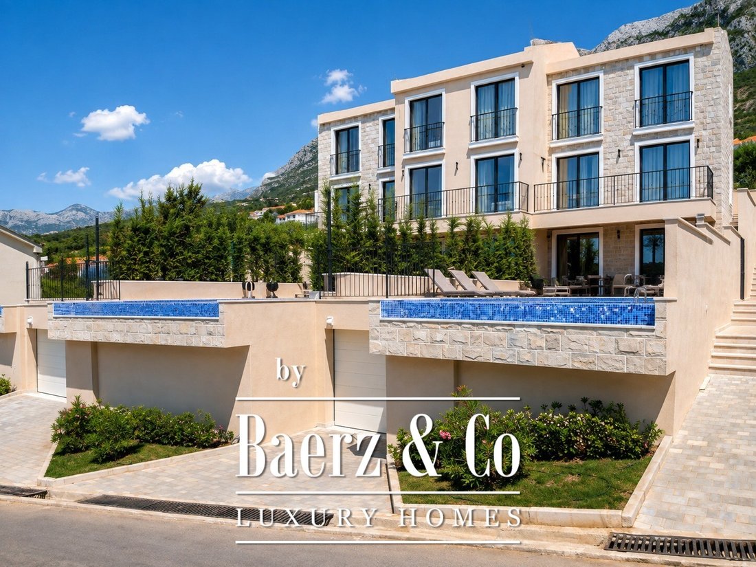 Villa in Tivat, Tivat Municipality, Montenegro 2 - 18449895