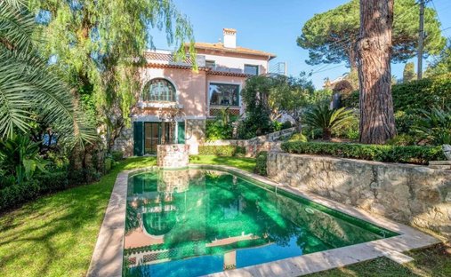 Villa a Les Cougoulins-Rastines, Antibes, Francia 1