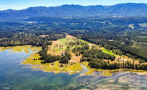 Land in Fanny Bay, British Columbia, Canada 1