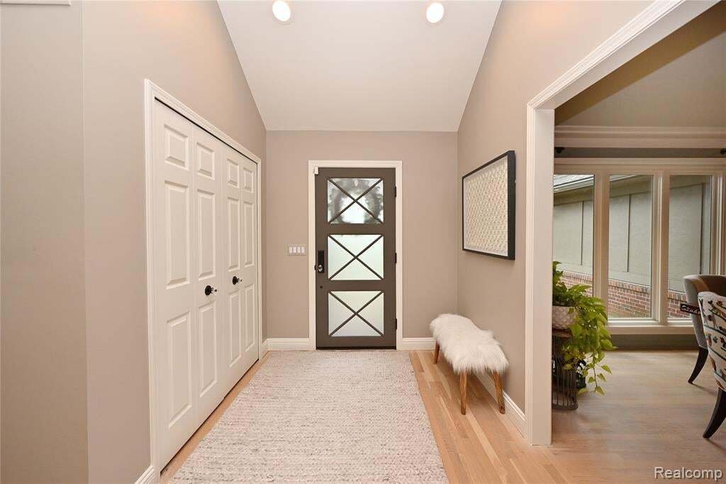 House in Orion charter Township, Michigan, United States 4 - 18702909