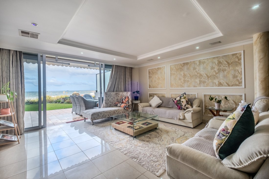 Apartment in La Lucia, KwaZulu-Natal, South Africa 5 - 18704615