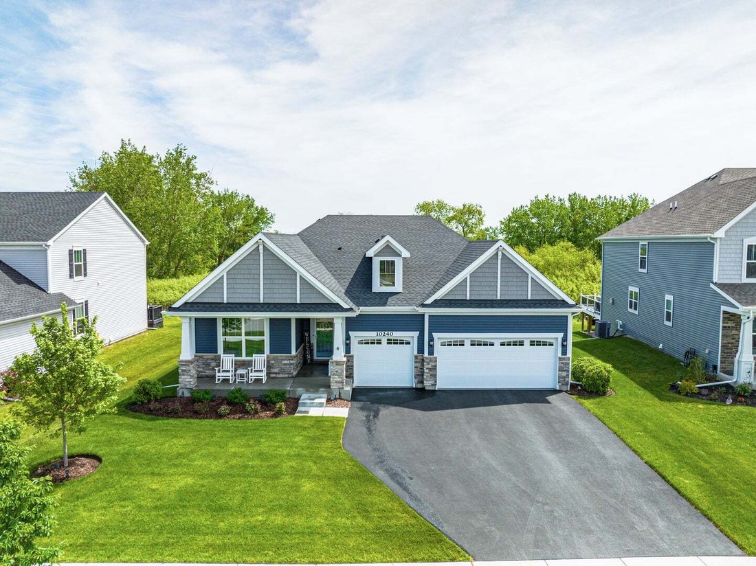 House in Huntley, Illinois, United States 1 - 18713129