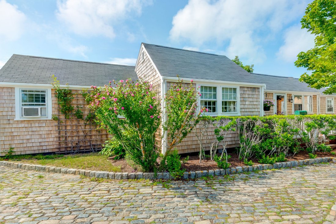 Maison à Nantucket, Massachusetts, États-Unis 1 - 18696452