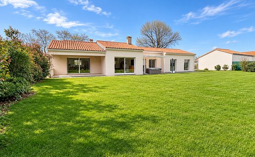Villa à Sallertaine, Challans, France 1