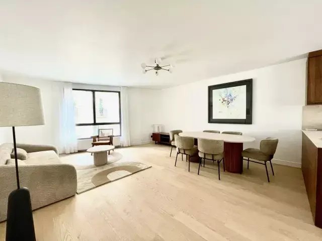Apartment in Porte Dauphine, Paris 16e Arrondissement, Paris 3 - 17270529