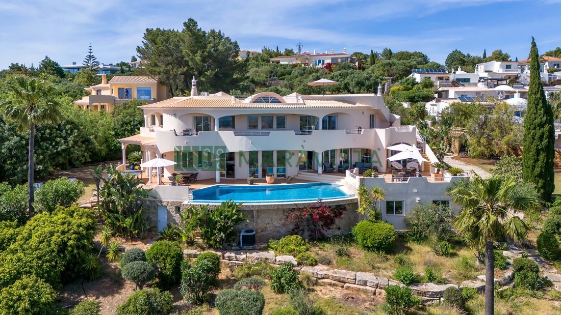 Villa a Loule (Sao Clemente), Algarve, Portogallo 1 - 18707267