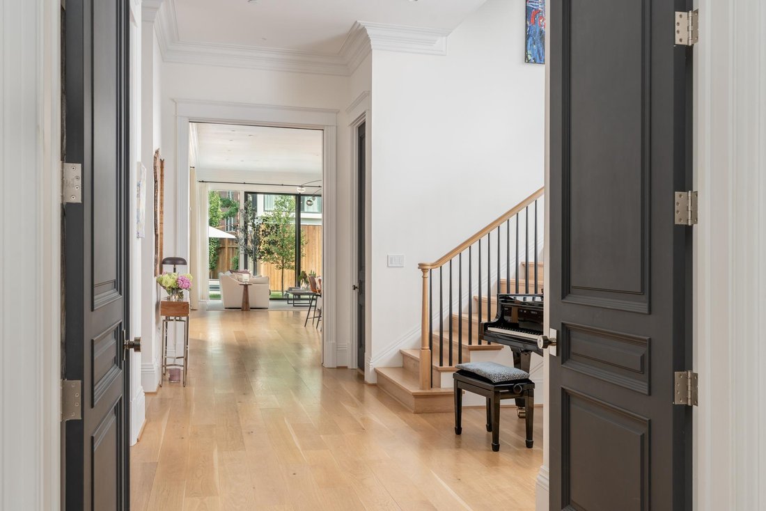 House in Washington, District of Columbia, United States 5 - 18702728