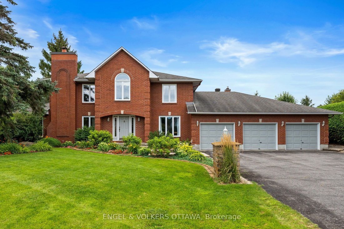 House in Ottawa, Ontario, Canada 1 - 18706976