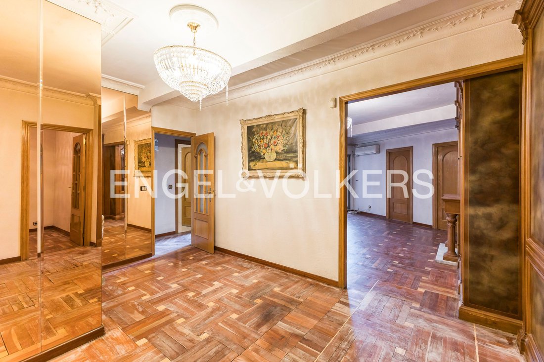 Apartment in Barrio Salamanca, Madrid, Spain 3 - 18707174