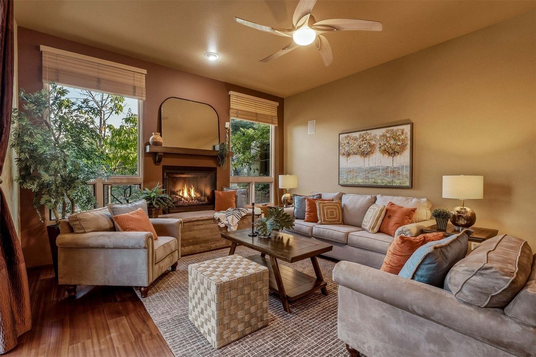 Townhouse in Los Alamos, New Mexico, United States 1 - 18705769
