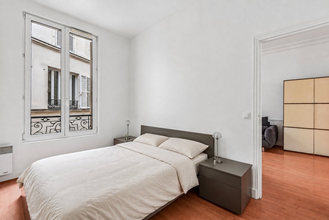 Apartment in Saint Philippe du Roule, Paris 8e Arrondissement, Paris 3 - 18704487