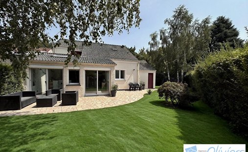 Casa en La Gravière-Centre Village, Voisins-le-Bretonneux, Francia 1