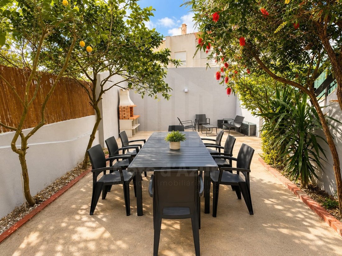 Maison à Charneca de Caparica et Sobreda, Setúbal Municipality, Portugal 1 - 18002467