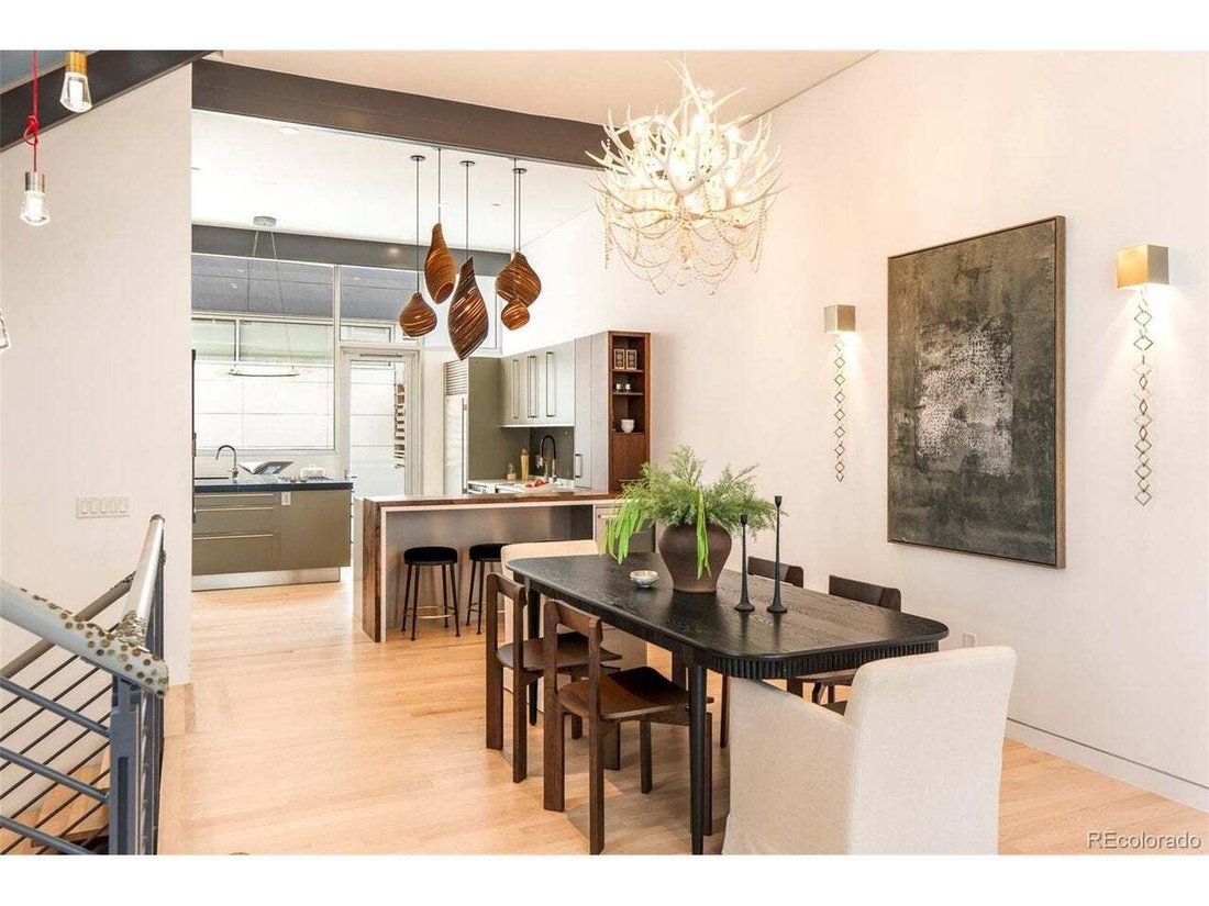 Condo in Denver, Colorado, United States 1 - 18705443