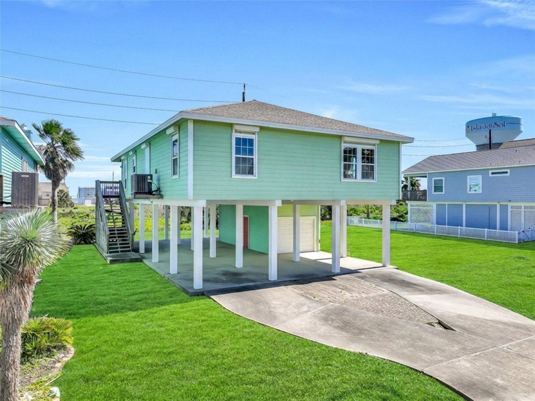 House in Galveston, Texas, United States 1 - 17649501