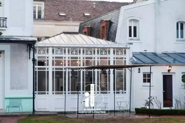 House in Fontainebleau, Ile-de-France, France 5 - 16327467