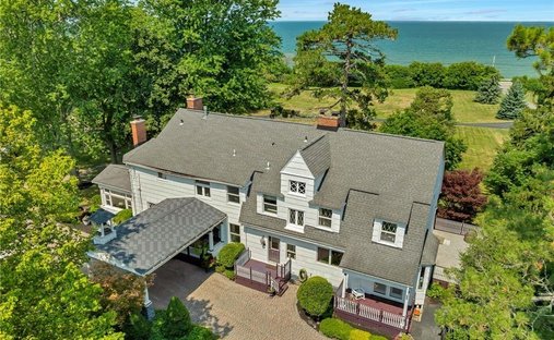 House in Eden, New York, United States 1
