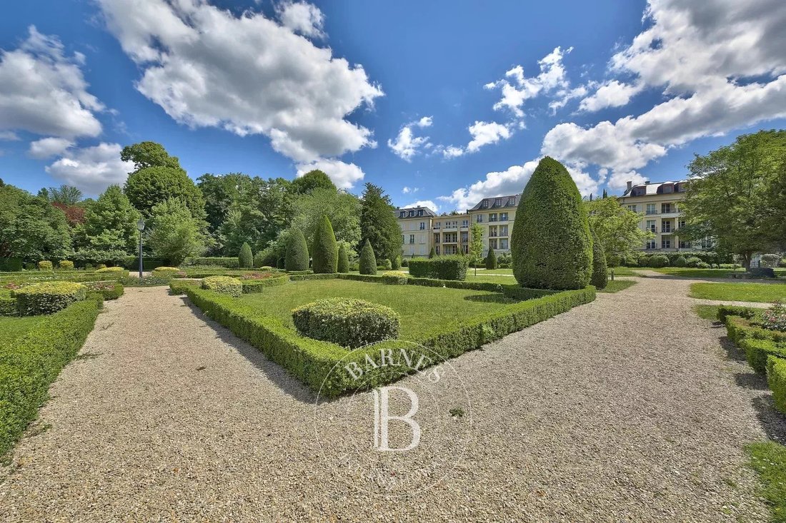 Apartment in Notre Dame, Versailles, France 1 - 18704058