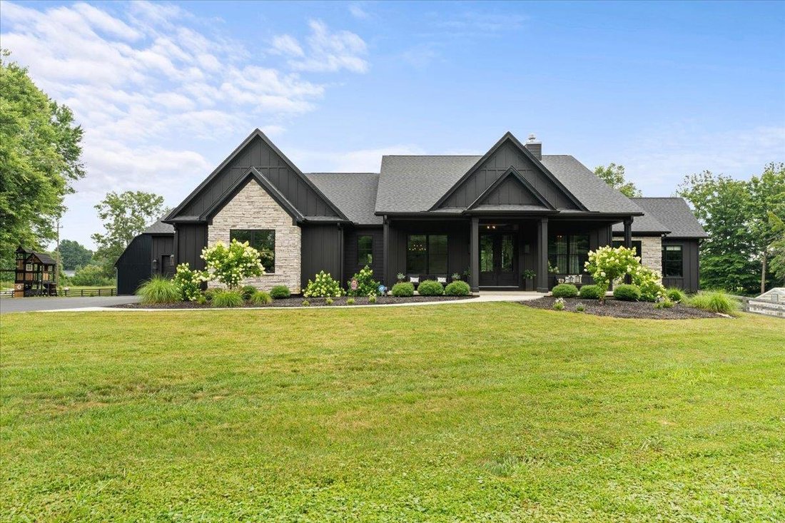 House in Batavia, Ohio, United States 2 - 18713876