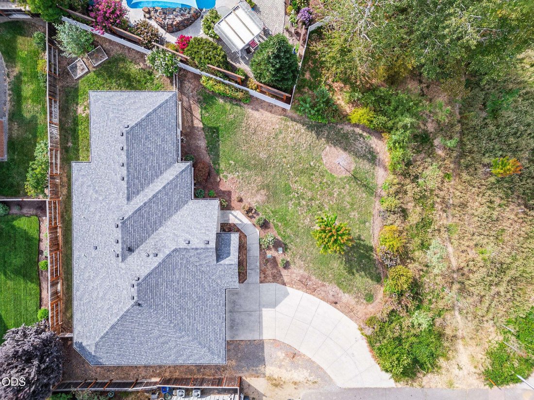 House in Talent, Oregon, United States 5 - 18709945