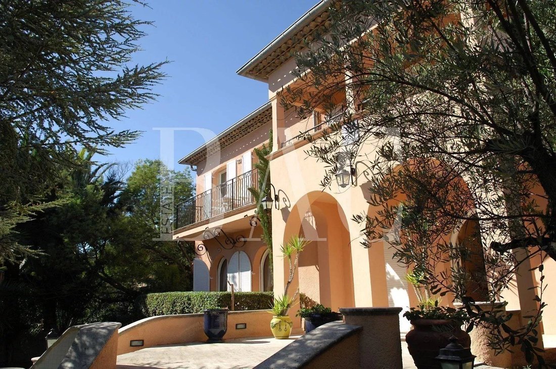 Villa en Ecarts, Roquebrune-sur-Argens, Francia 3 - 15622633