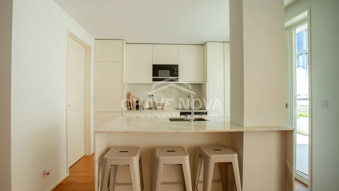 Apartment in Matosinhos e Leca da Palmeira, Porto District, Portugal 5 - 18579223