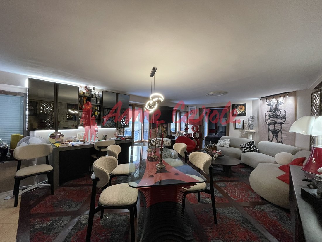 Apartment in Gambetta, Paris 20e Arrondissement, Paris 1 - 18714761