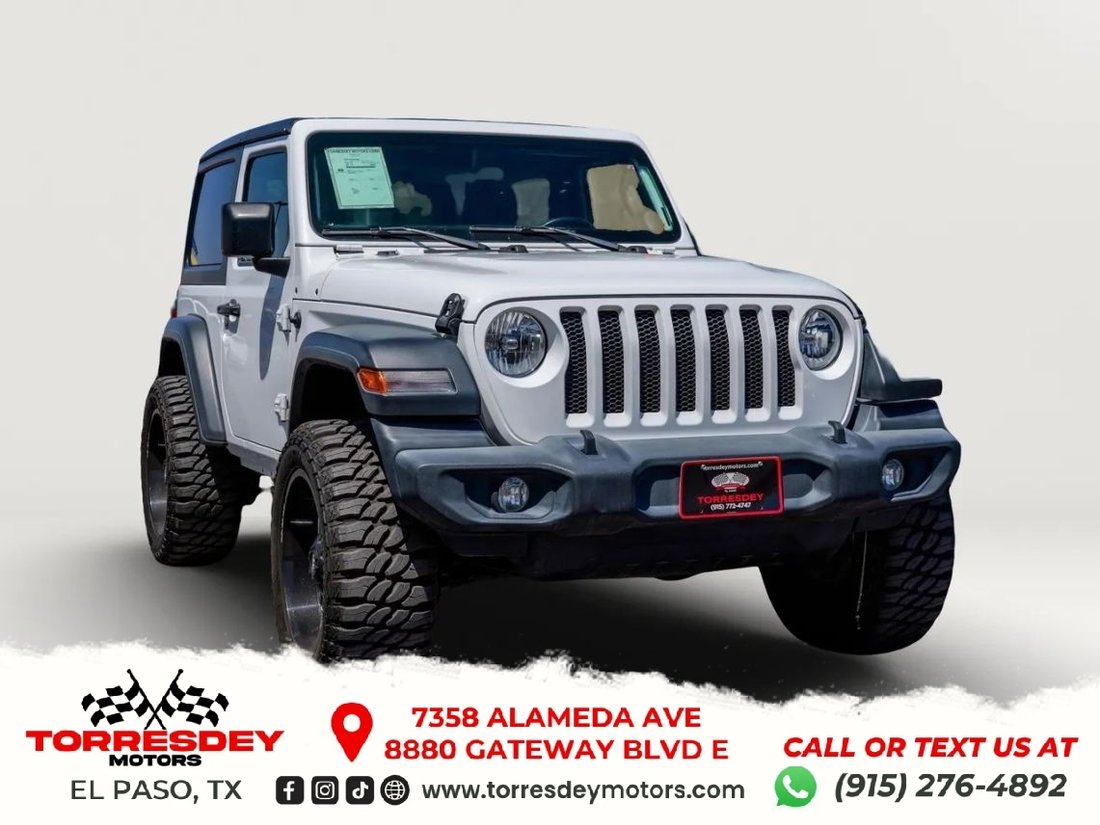 Suv in Fort Bliss, Texas, United States 1 - 12529233