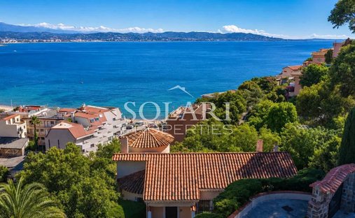 Villa in Théoule-sur-Mer, Provence-Alpes-Côte d'Azur, France 1