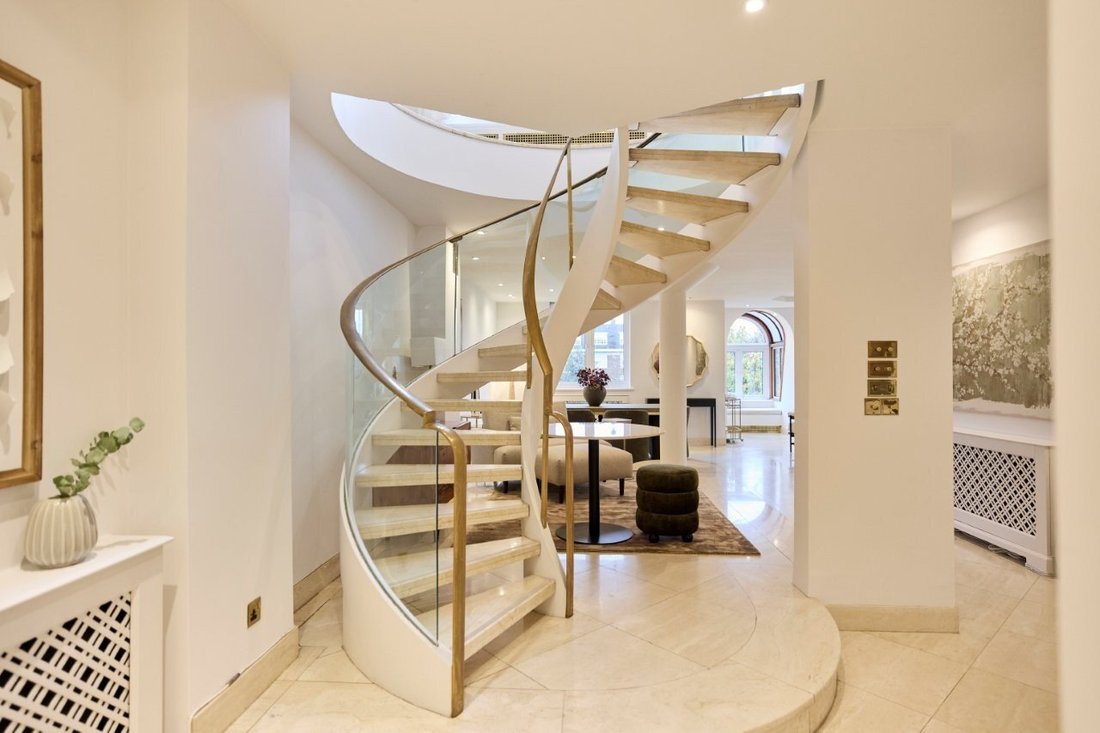 Apartment in Primrose Hill, Camden, England 5 - 18703193