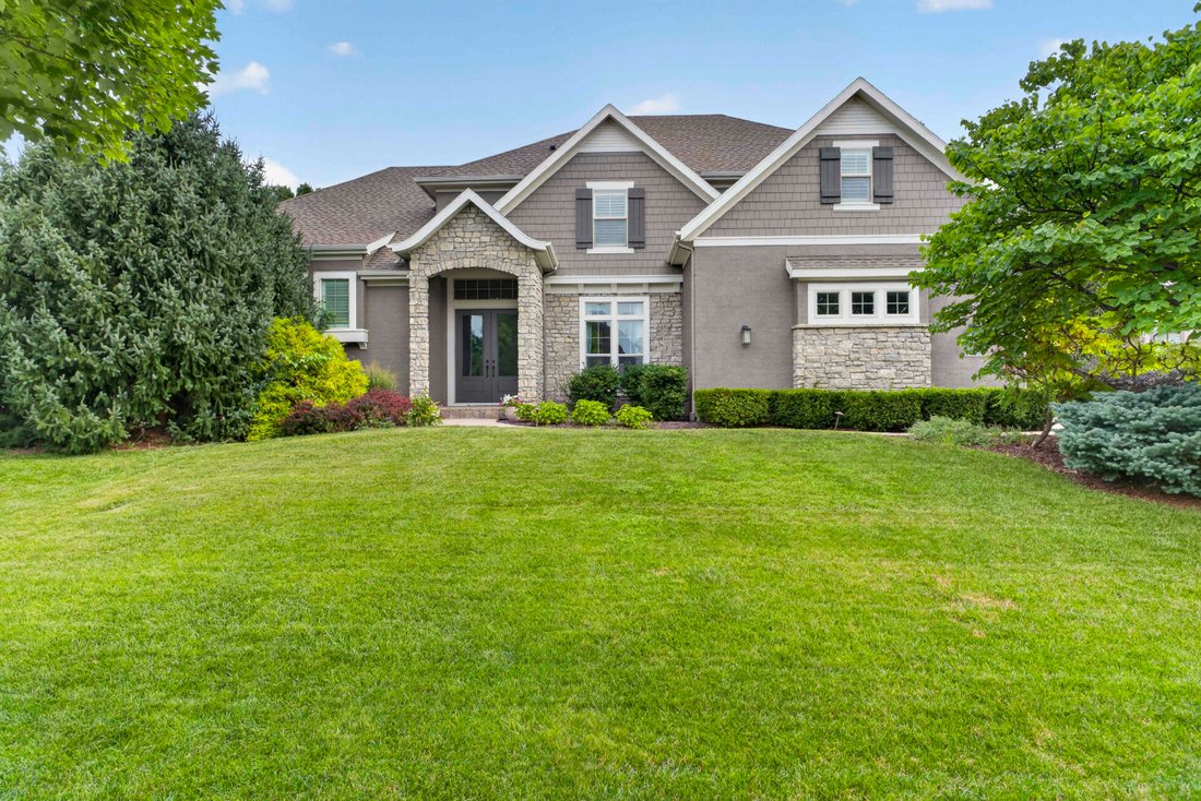 House in Leawood, Kansas, United States 1 - 18702583