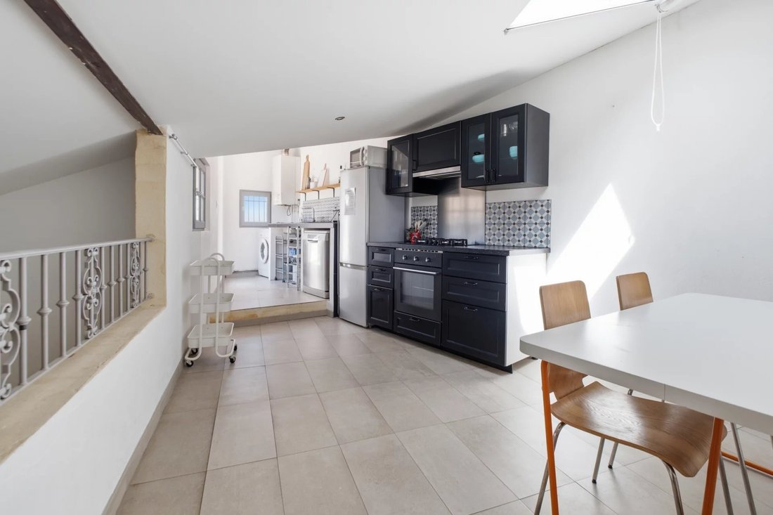 Townhouse en Arles, Provenza-Alpes-Costa Azul, Francia 4 - 18688259