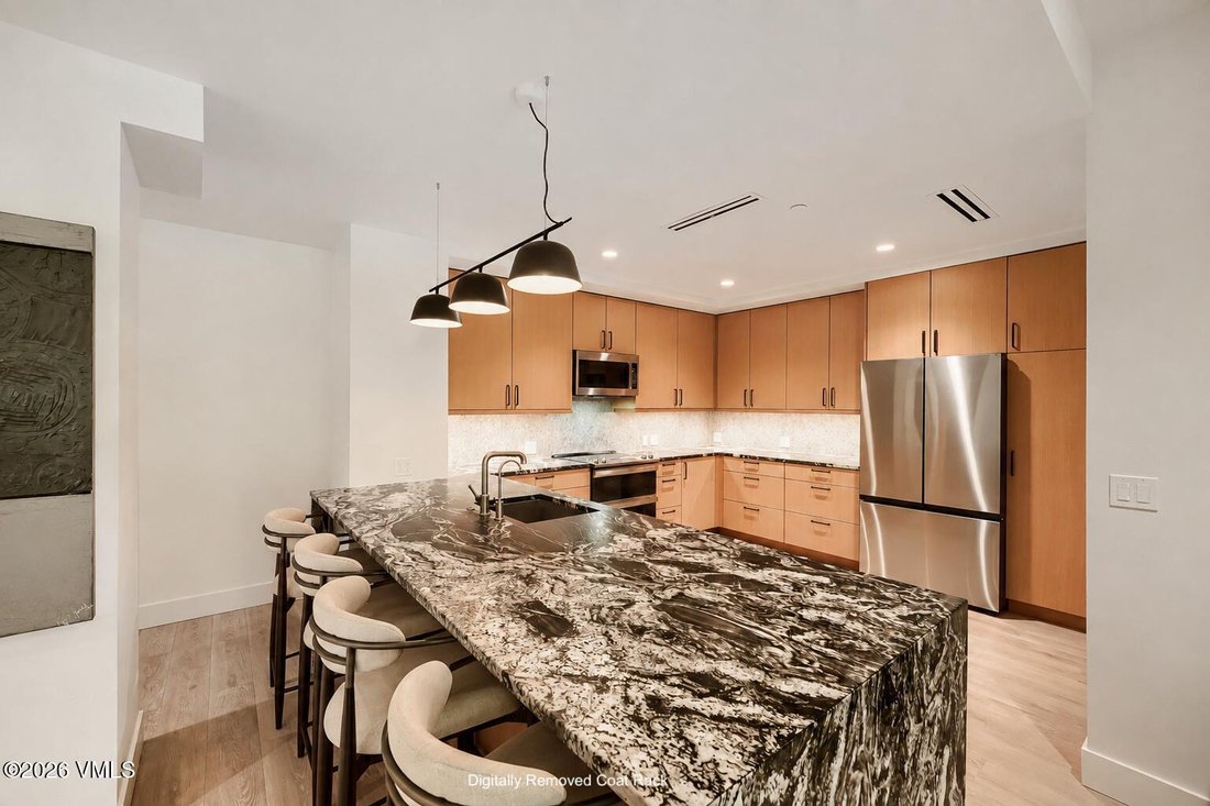 Condo in Avon, Colorado, United States 2 - 18705744