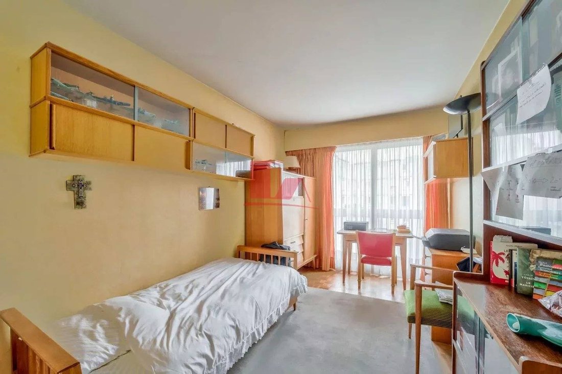 Apartamento en Espaces Jeunes, Issy-les-Moulineaux, Francia 4 - 16784753
