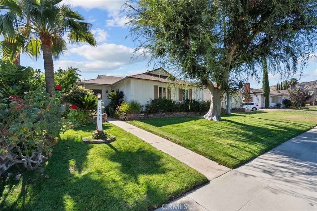 House in Burbank, California, United States 1 - 18708148