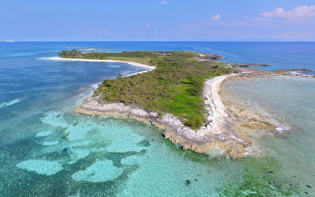 Private Island in Great Harbour Cay, The Bahamas 4 - 18703953