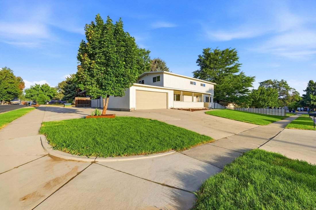 House in Holladay, Utah, United States 2 - 18705788