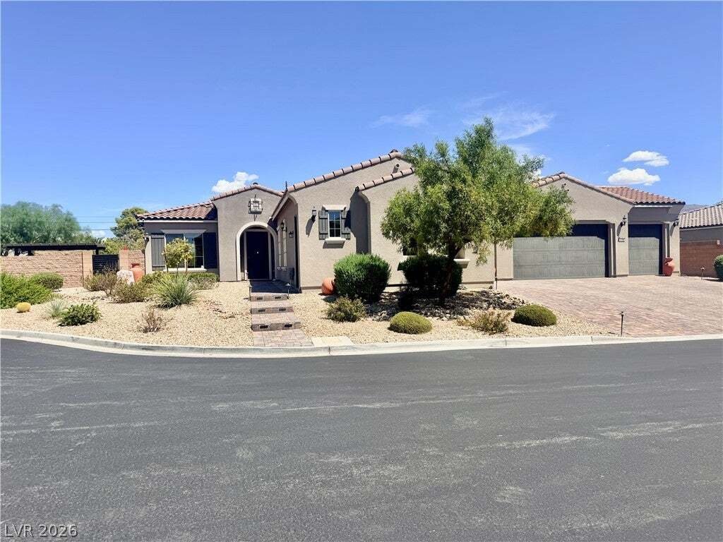 Maison à Las Vegas, Nevada, États-Unis 2 - 18708444
