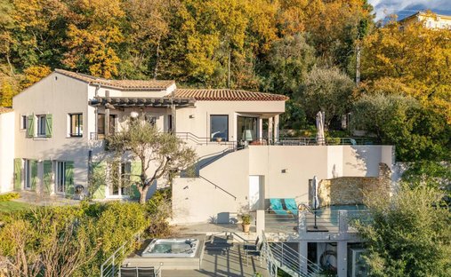 Villa à Castagniers, Provence-Alpes-Côte d'Azur, France 1