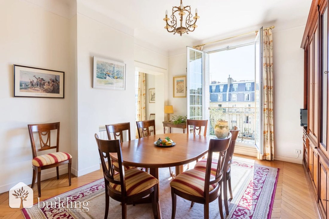 Apartment in Pereire-Malesherbes, Paris 17e Arrondissement, Paris 5 - 18709242